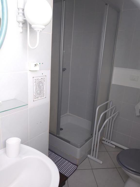 Gite Les Hautes Mougonnieres Neuil Екстер'єр фото